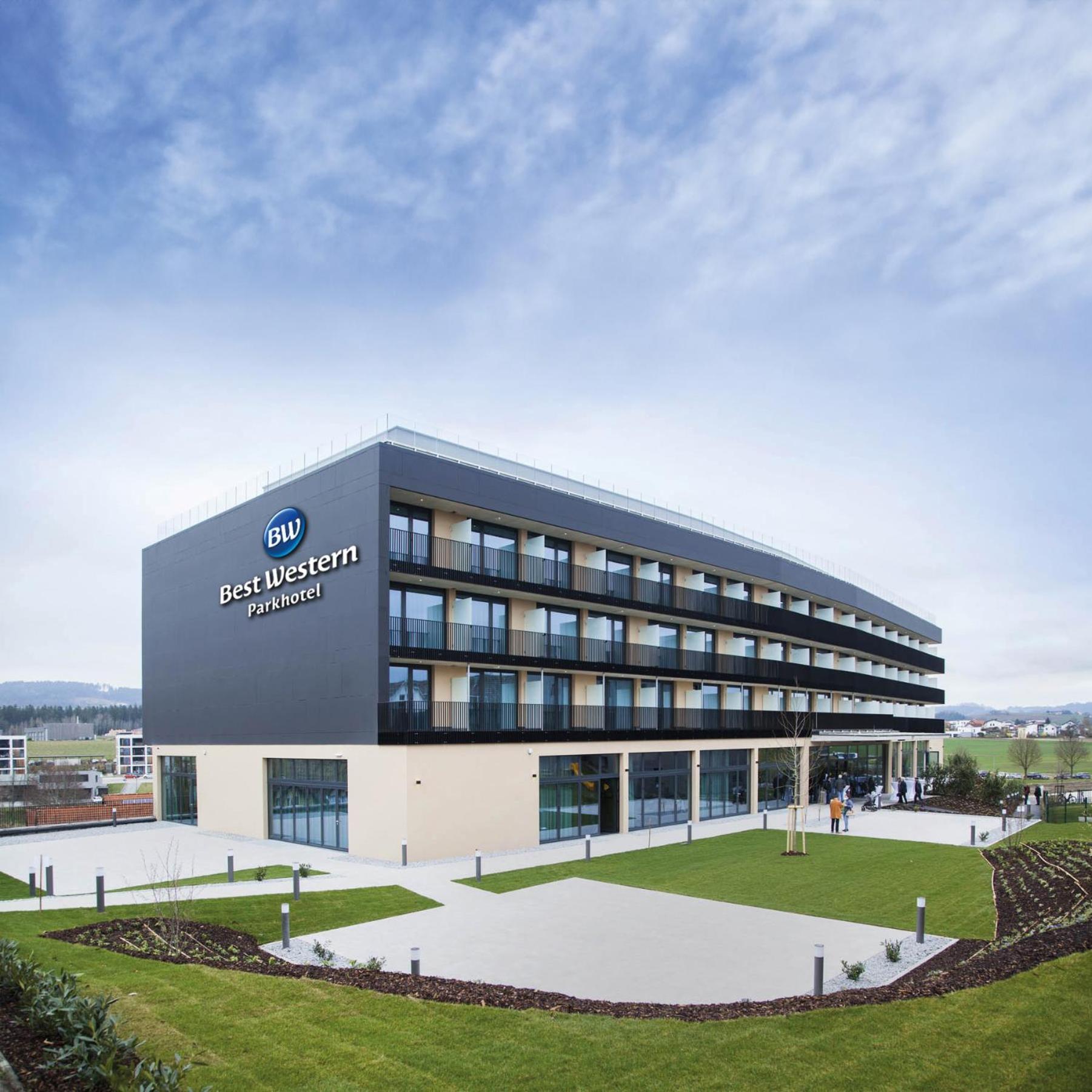 Best Western Parkhotel Hagenberg Hagenberg im Muhlkreis Экстерьер фото