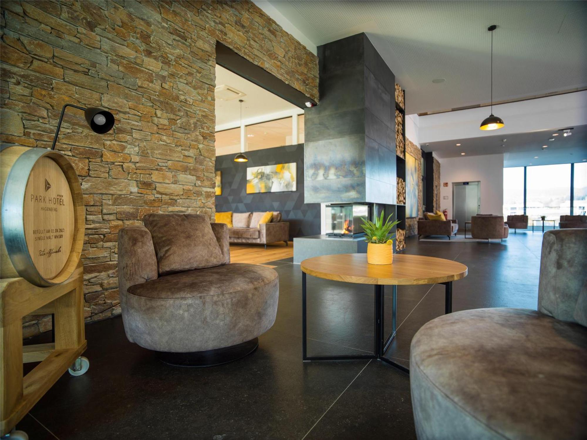 Best Western Parkhotel Hagenberg Hagenberg im Muhlkreis Экстерьер фото